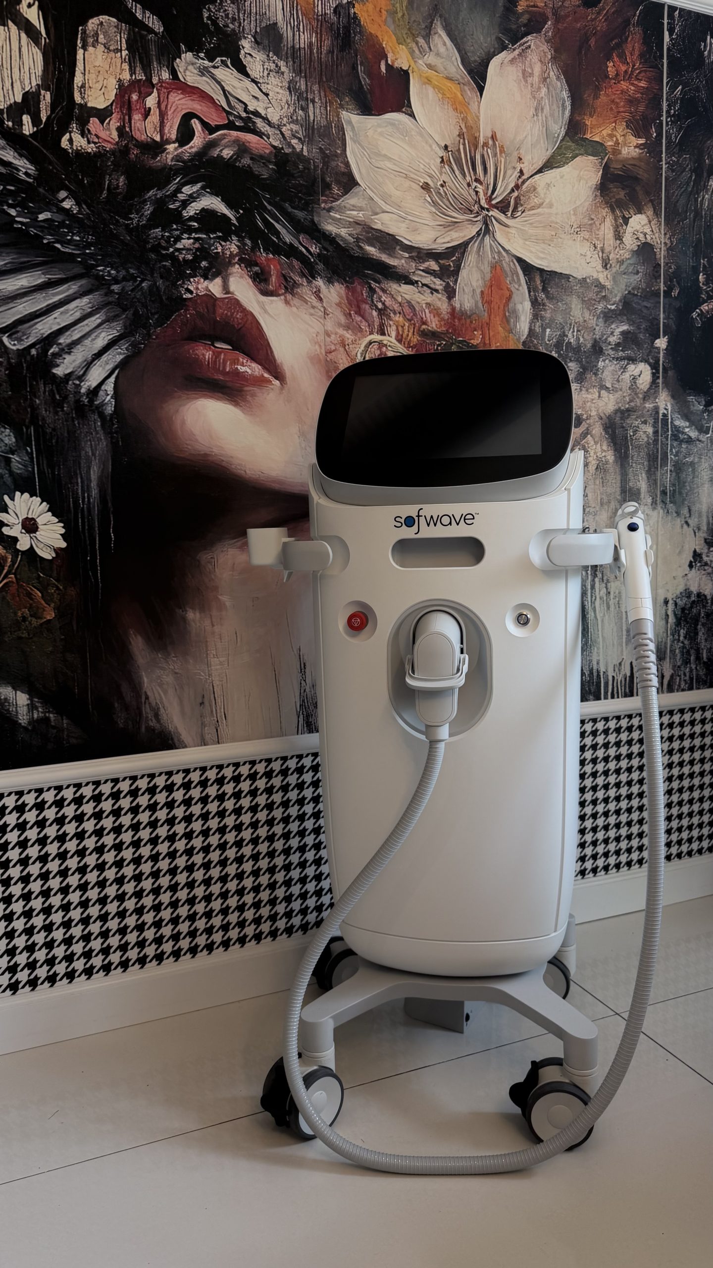 Urządzenie Sofwave™ Superb™ w klinice Skin Odnova Clinic w Katowicach